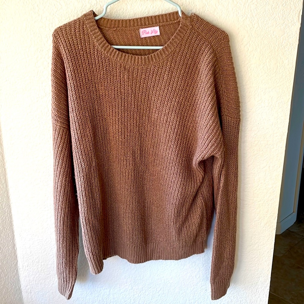 Pink Lily brown sweater size small